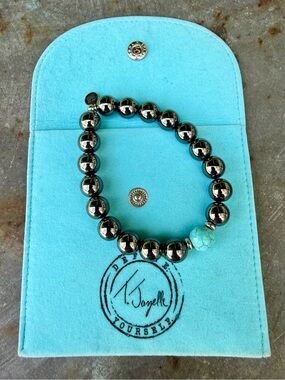 T Jazelle Hematite 10mm Beaded Bracelet with Turquoise Accent